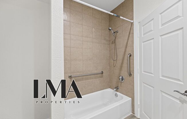 Studio, 1 bath, 500 sqft, $1,238, Unit 206