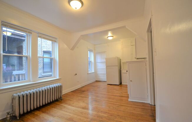 5002 N Springfield Ave