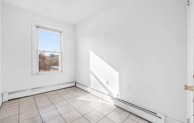 571 Somerville Ave.