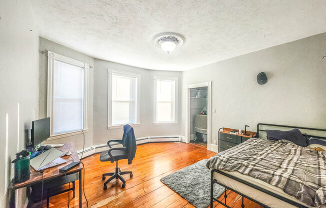 17 ELDORA ST