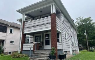 2832-2834 Indianola Avenue