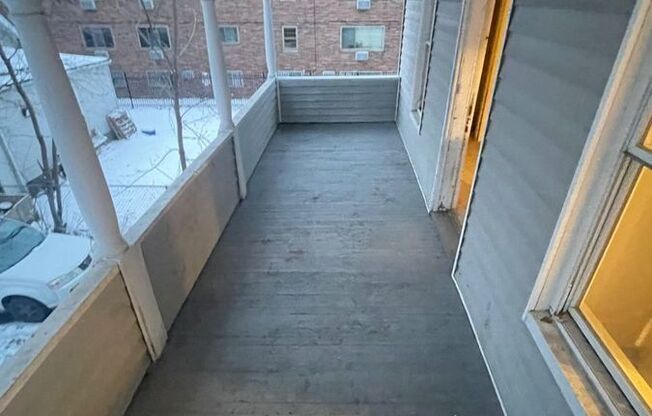 1350 AND 1352 W 80 ST
