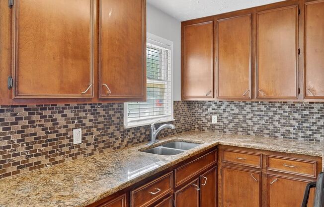 11230 Blades- 3bed/1bath $1,195/month