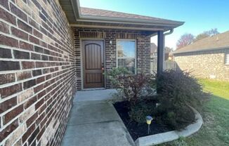 3 beds, 2 baths, $1,800