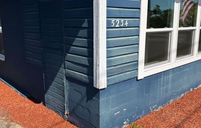 2 bedroom 1 bathroom House in Orlando