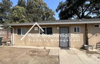 Carmichael 2bd/1ba Duplex near Manzanita & Auburn Blvd