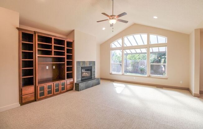 West Salem Single Level Home with Fenced Backyard ~ Kurt 3091