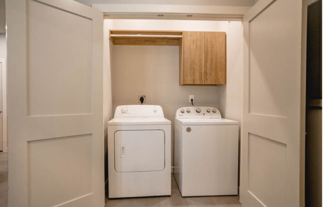 2 beds, 2 baths, 1,037 sqft, $1,225, Unit B-04/WHITE CABINET/ PARKING LOT VIEW