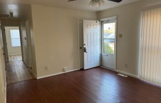 3 beds, 1 bath, $1,295