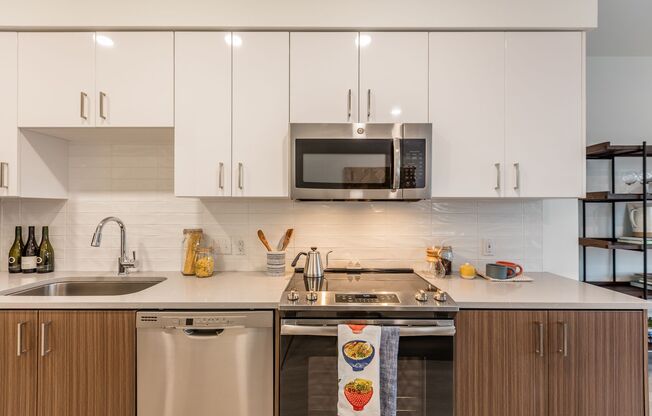 485 SE 14 AVE