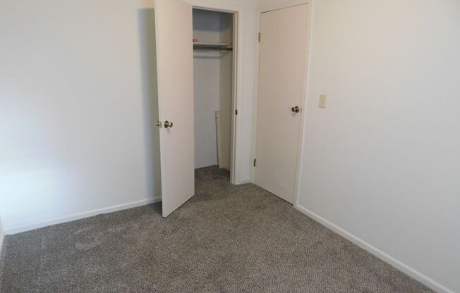 3 beds, 1 bath, $1,200