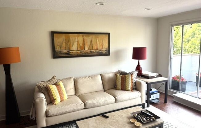 Fully Furnished Greenbrae Condo on Corte Madera Creek