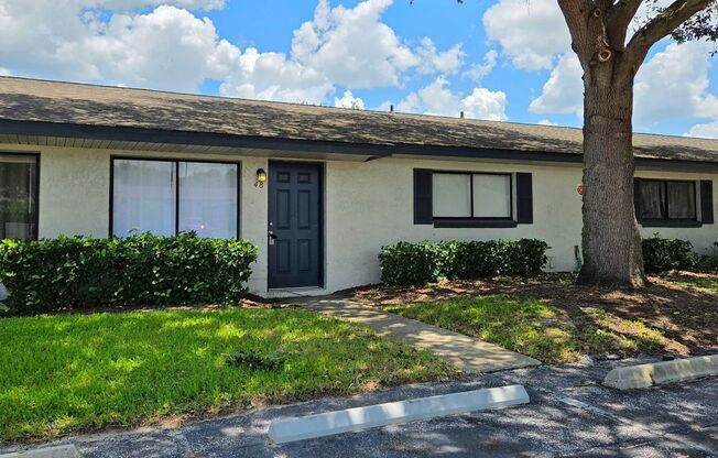 605 NORTHLAKE BLVD