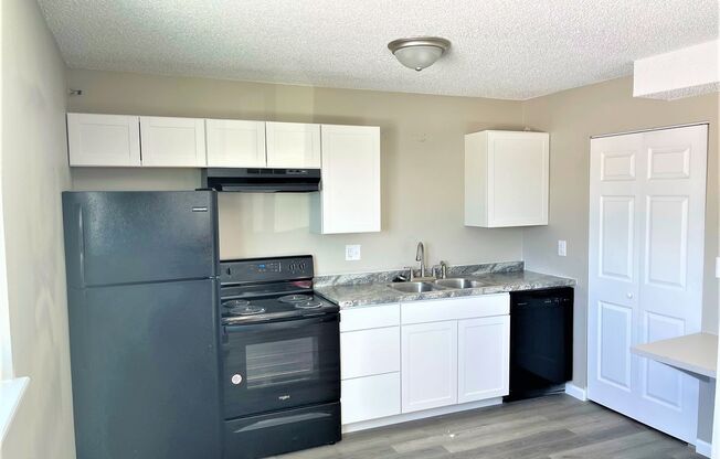 Cute 2 Bedroom Home for Rent on Provincial