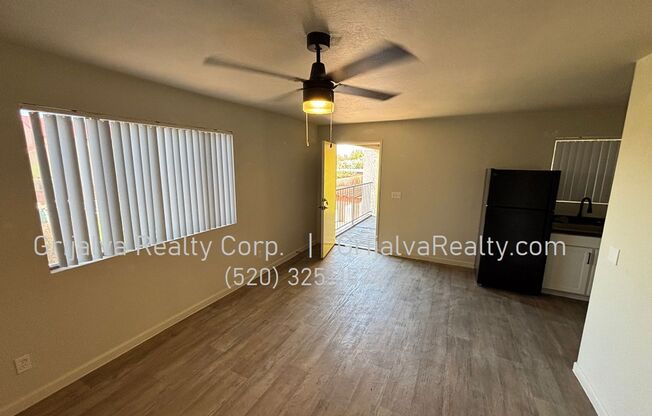 2322 Elaine Blvd
