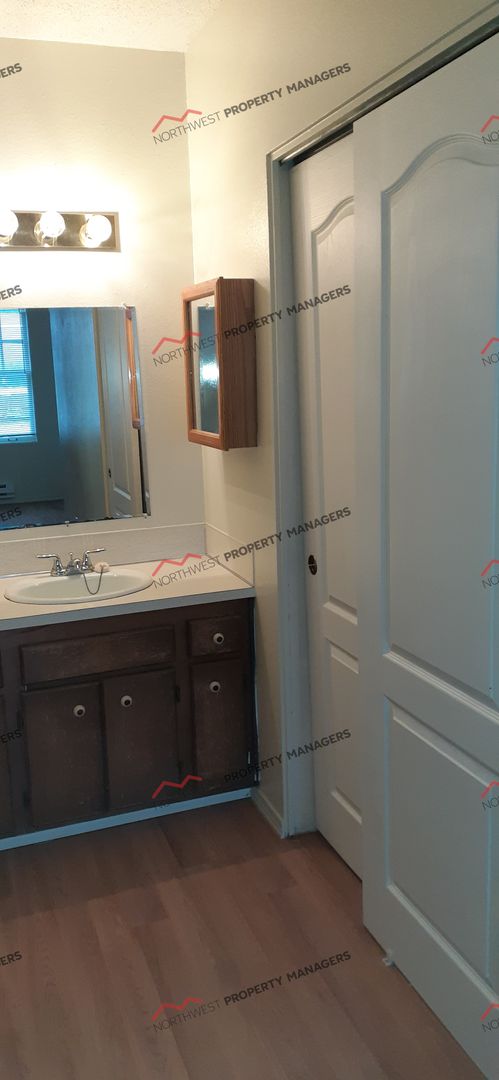 1 bed, 1 bath, 540 sqft, $895, Unit #301