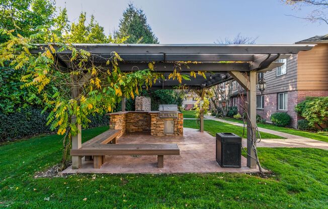 1 bed, 1 bath, 700 sqft, $1,700, Unit 06