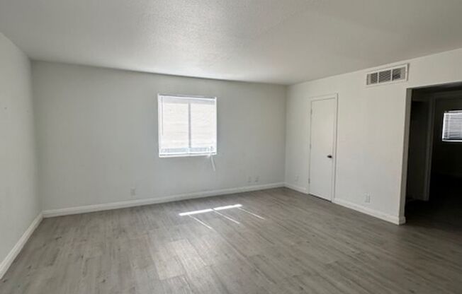 2121 Oceanus Lane