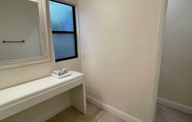 2 beds, 2 baths, $2,550