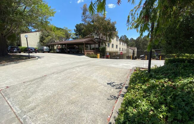 1 bed, 1 bath, 750 sqft, $1,995, Unit 605