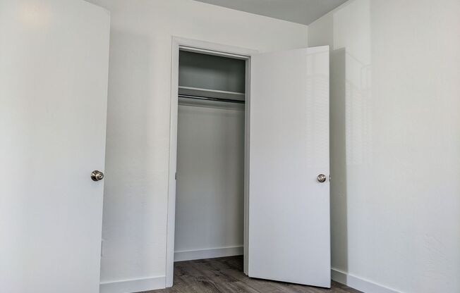 1 bed, 1 bath, $2,495, Unit 7