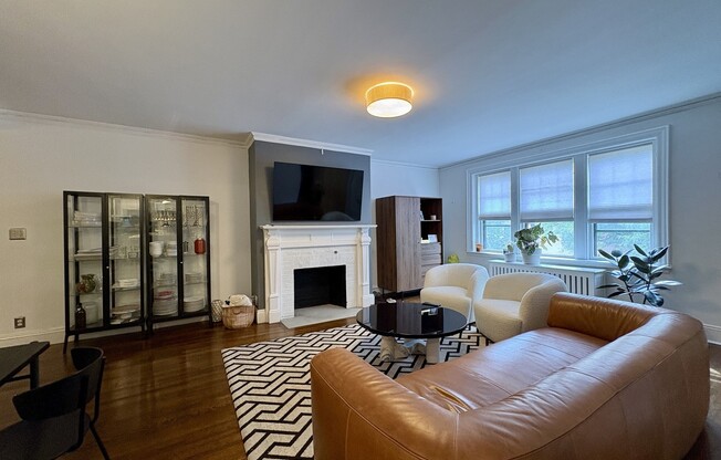 6 LANARK RD