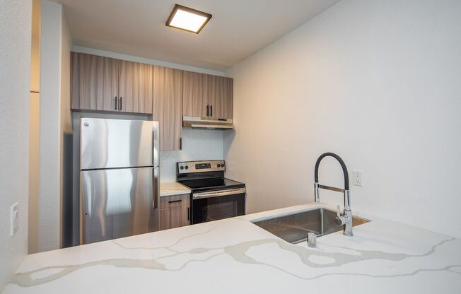 1 bed, 1 bath, 528 sqft, $2,195, Unit 5