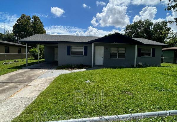 3 beds, 2 baths, 1,070 sqft, $1,750