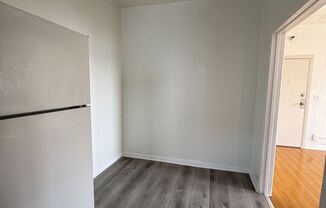 920 S HOBART BLVD