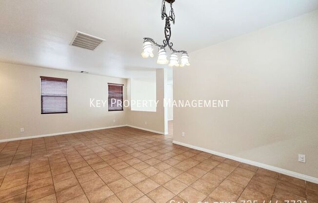 8652 Painted Horseshoe