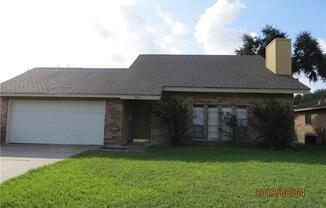 3930 SANDY HOLW DR
