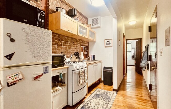 619 W 142 ST