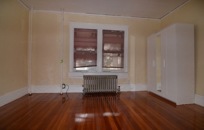 740 HANCOCK ST