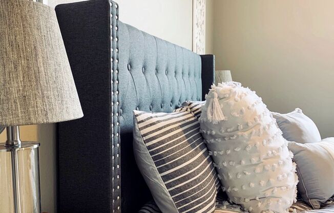 2 beds, 2 baths, 952 sqft, $1,725, Unit 203-C