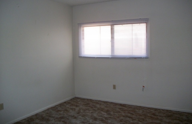 1616 Taft Ave Apartments