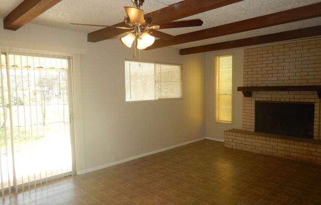 3 beds, 2 baths, $1,500