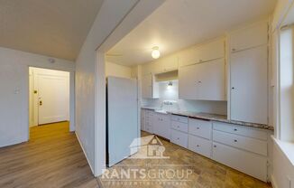 1 bed, 1 bath, $1,100, Unit 204