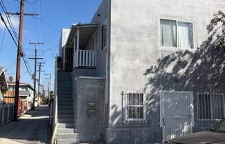 223 5 EAGLE AVE LONG BCH