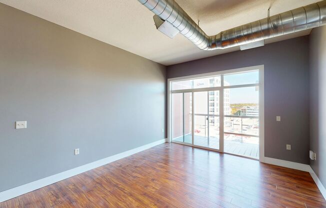 1 bed, 1 bath, 717 sqft, $1,155, Unit 115-118 (The Ruby)