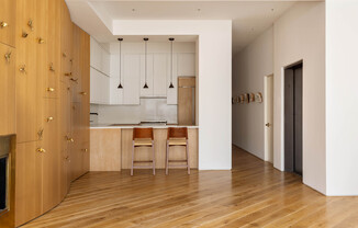 3 W 13 ST