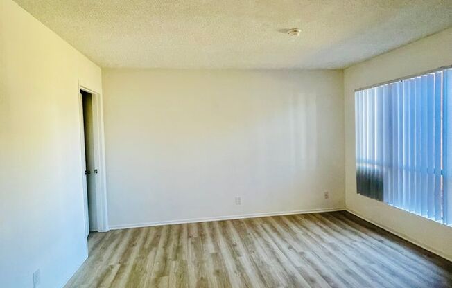 2 beds, 1.5 baths, $2,395