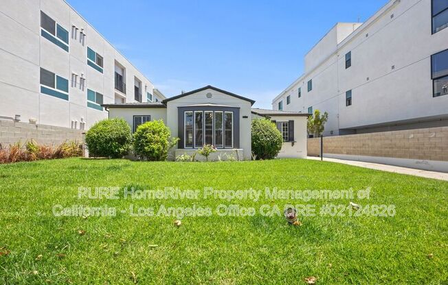 1534 HAYWORTH AVE