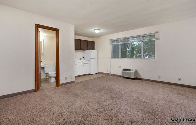 1215 S Dewey St Apartments