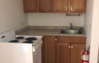 2 beds, 1 bath, 600 sqft, $1,150, Unit 5