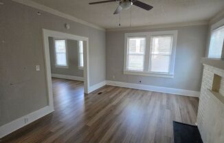 2 beds, 1 bath, $1,050, Unit 109