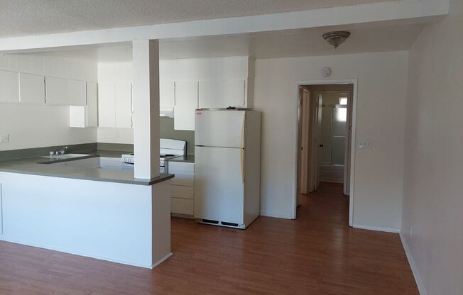 1 bed, 1 bath, 595 sqft, $1,449, Unit 21