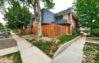 2 Bedroom townhome in Denver