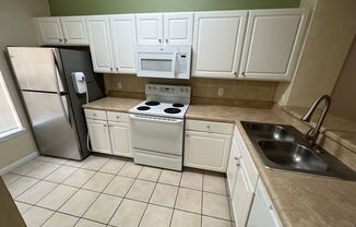 2 beds, 2.5 baths, $1,500, Unit 106