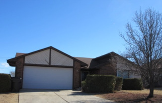 5504 CLOVERLAWN DR