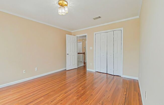 3 Bed 2.5 Bath Home near Lakeside Highschool